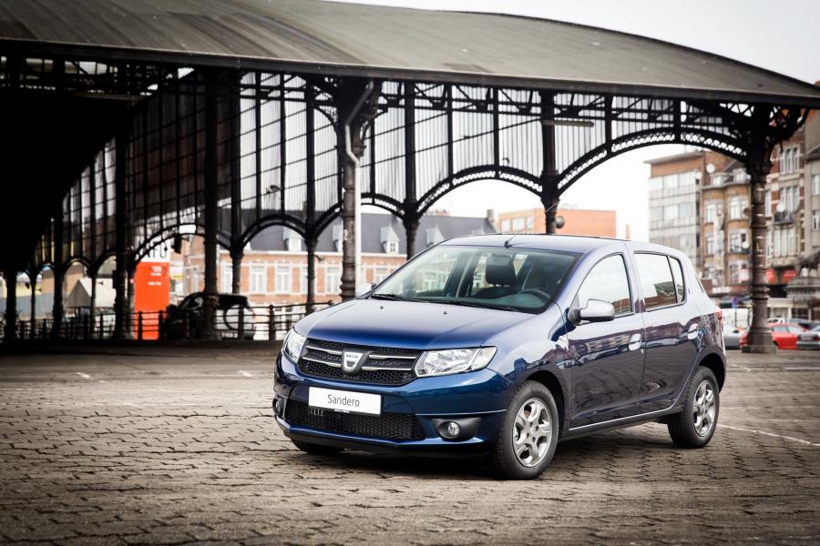  Dacia Sandero Prime Special Edition 2015 года  (фото 15 из 17)